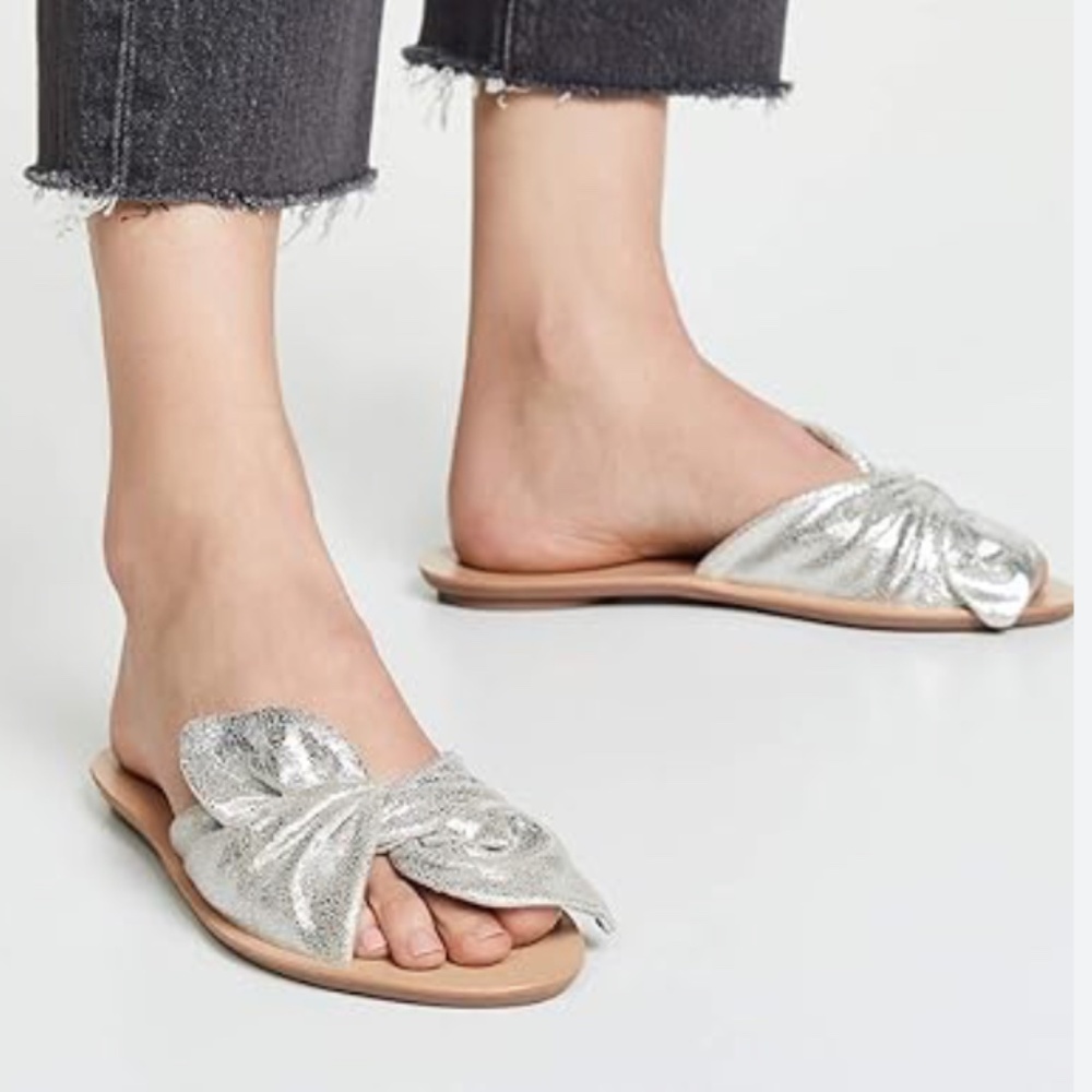 Loeffler Randall Phoebe Silver Leather Knot Flat Sandals, sz 8